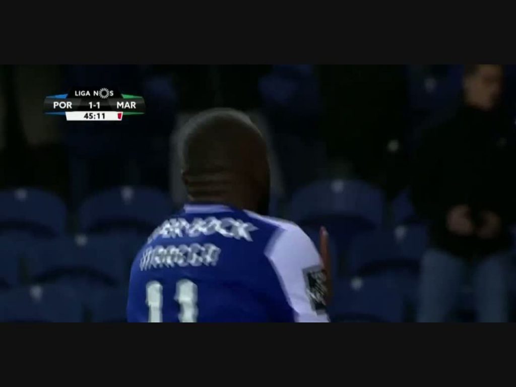 Vídeo – FC Porto, Golo, Marega, 46m, 2-1