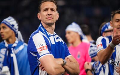 Luuk de Jong Reflete sobre a Carreira Após Confirmação de Saída do FC Porto