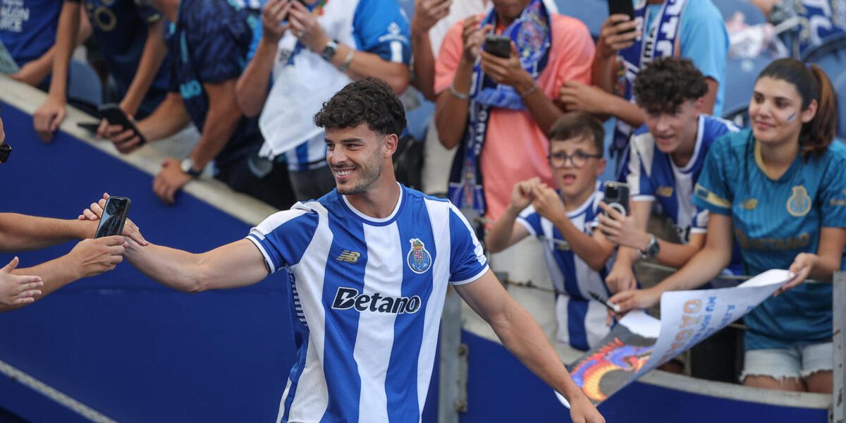 Zé Pedro reivindica medalha de campeão nacional pelo FC Porto