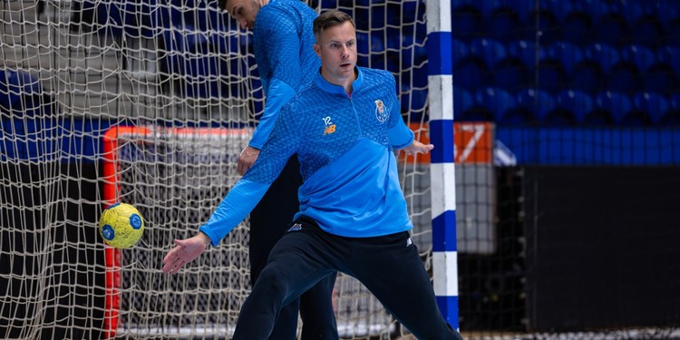 Sebastian Abrahamsson Antecipa Duelo Sporting-FC Porto no Andebol 1