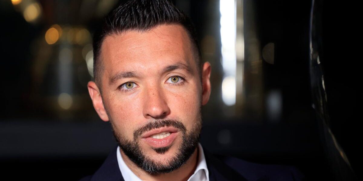Farioli detalha o significado de ‘contra tudo e contra todos’ em entrevista