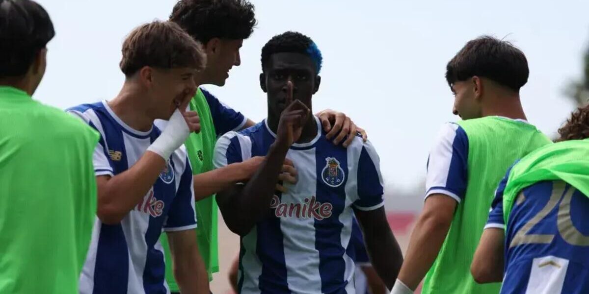 F. C. Porto sagra-se campeão nacional de juvenis após 14 anos