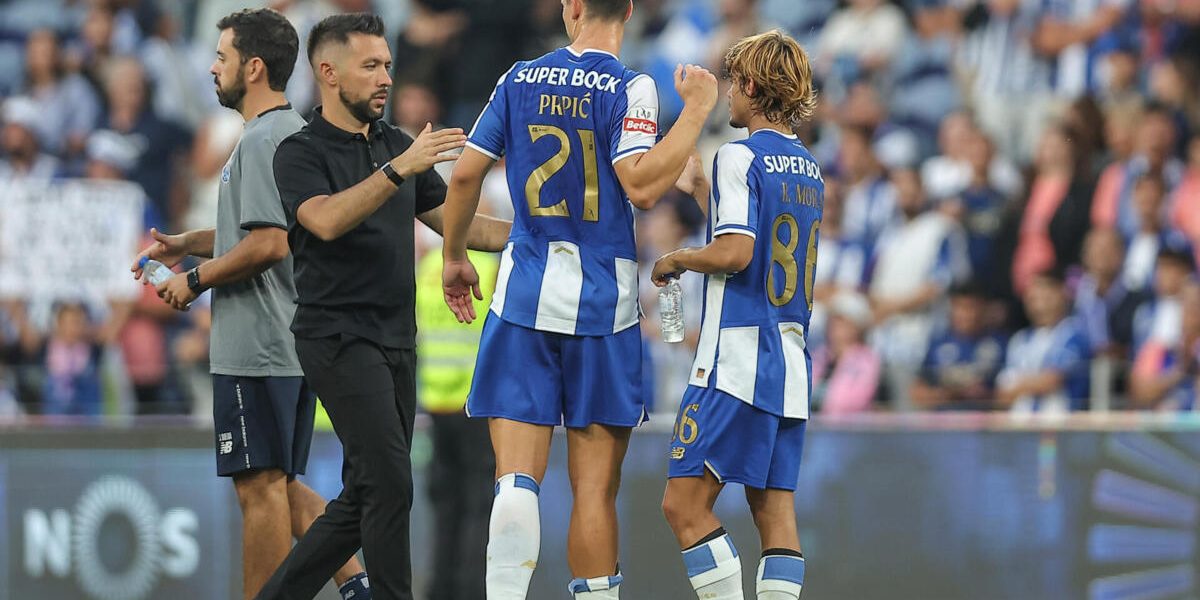 Mora sobre Farioli: “Ele fala inglês connosco. Se falar italiano é porque já está chateado”