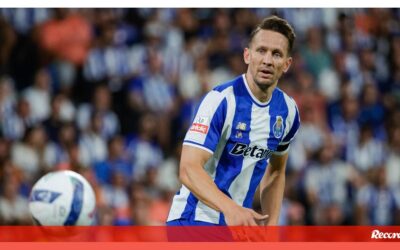 Luuk de Jong deixa o FC Porto após não ser acionada cláusula de opção