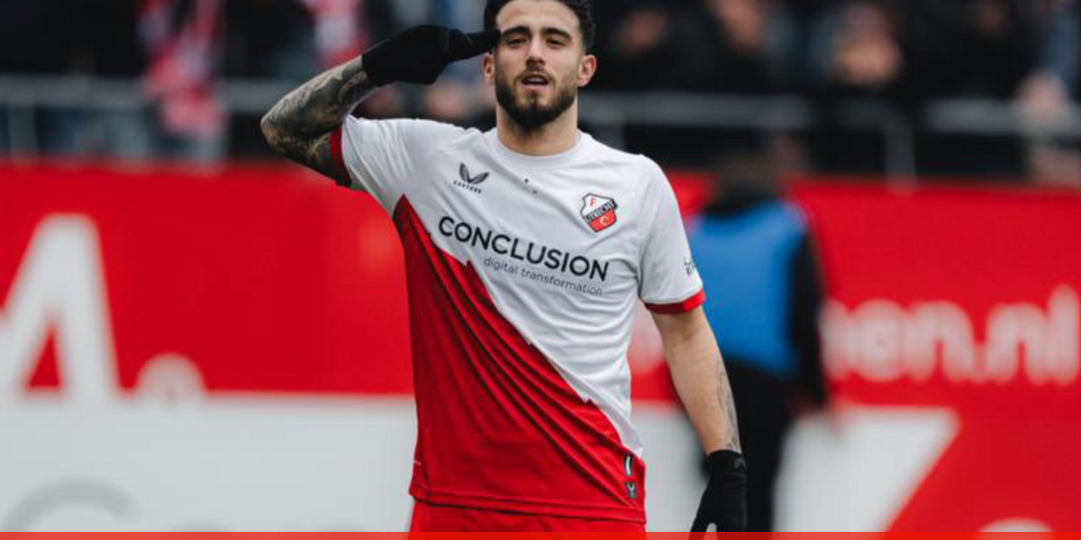 Utrecht oficializa a contratação de Ángel Alarcón ao FC Porto