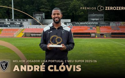 André Clóvis Agradece a Jorge Costa Após Receber Prémio de Melhor Jogador da Liga Portugal 2