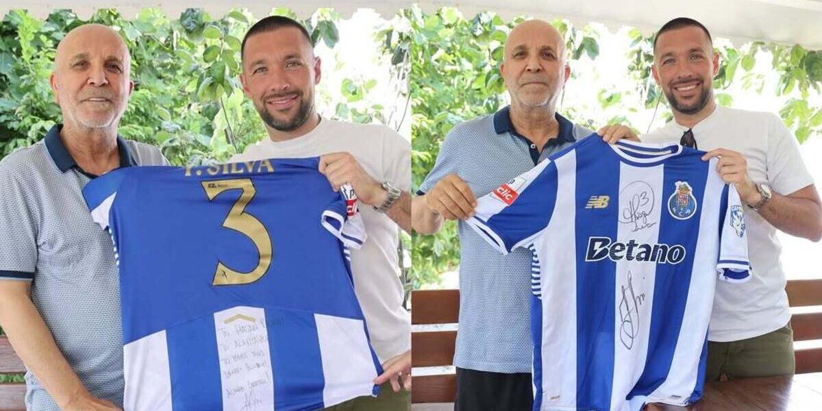 Francesco Farioli, Treinador do FC Porto, Visita Presidente do Alanyaspor Após Cirurgia e Oferece Camisola de Thiago Silva