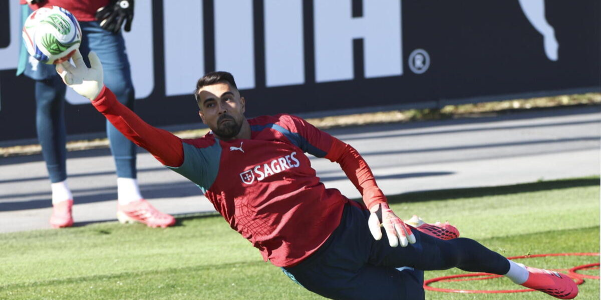 Diogo Costa em Destaque no ‘AS’: Mundial 2026 Será uma Grande Montra para o Guarda-Redes Português