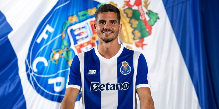 André Silva regressa ao FC Porto: “Vou ser um adepto dentro do campo”