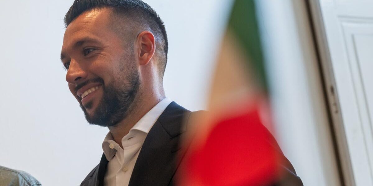 Francesco Farioli: O Filósofo do Futebol no FC Porto com Aspirações Políticas