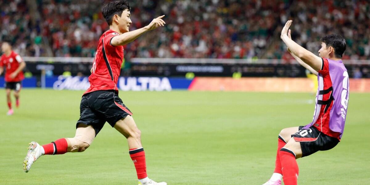 FC Porto e Feyenoord em Impasse por Hwang In-beom: Um Jogo de Paciência no Mercado
