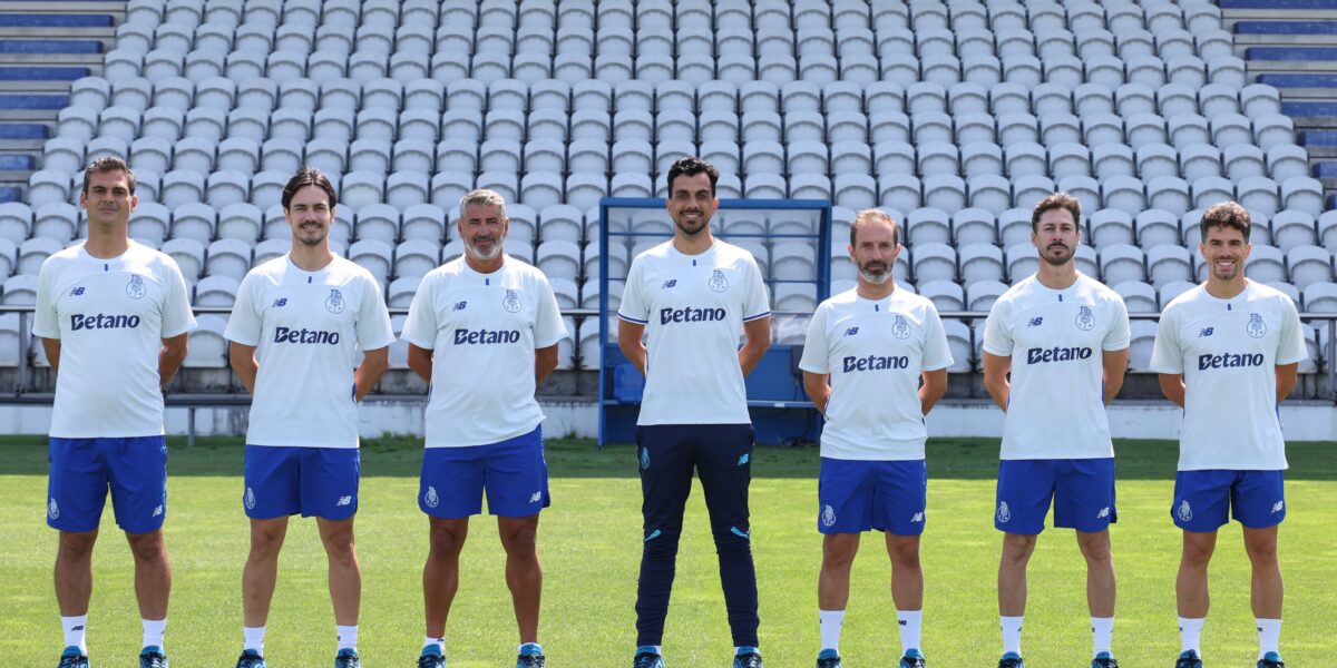 FC Porto B Inicia Pré-Temporada 2026/27 com 22 Jogadores e Equipa Técnica Definida