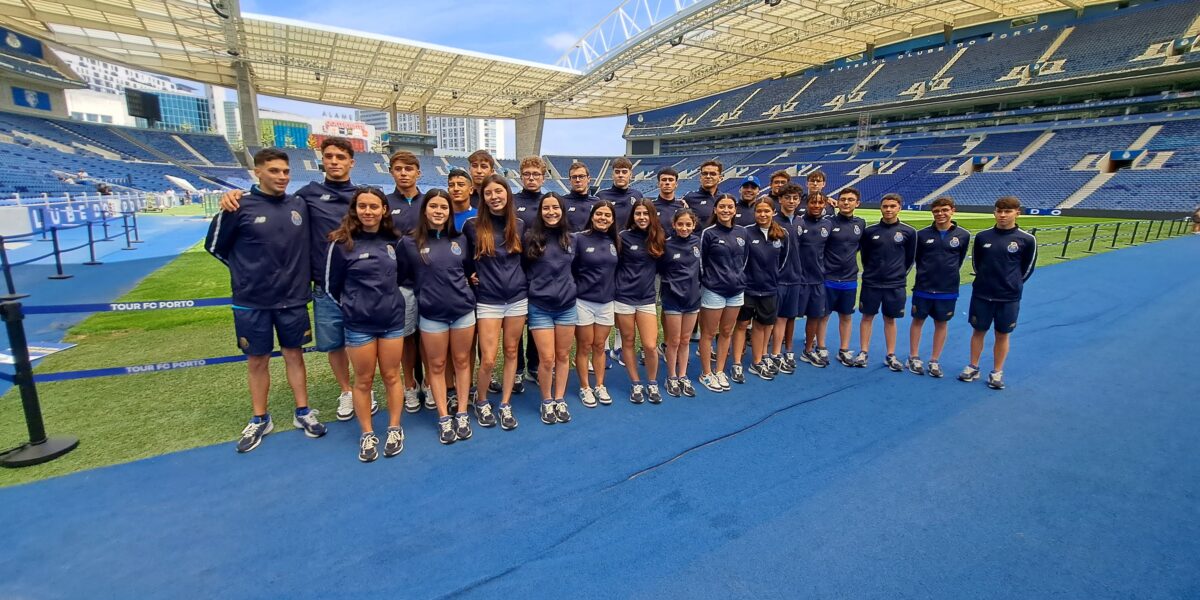 FC Porto Domina Campeonatos Nacionais de Natação com 16 Títulos