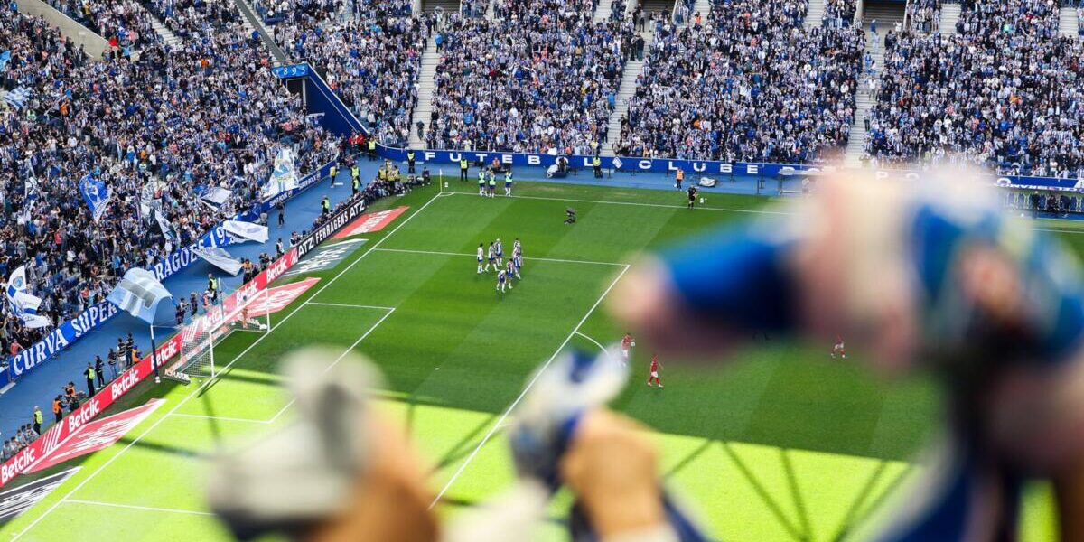 FC Porto prepara apresentação aos sócios com Aston Villa como provável adversário