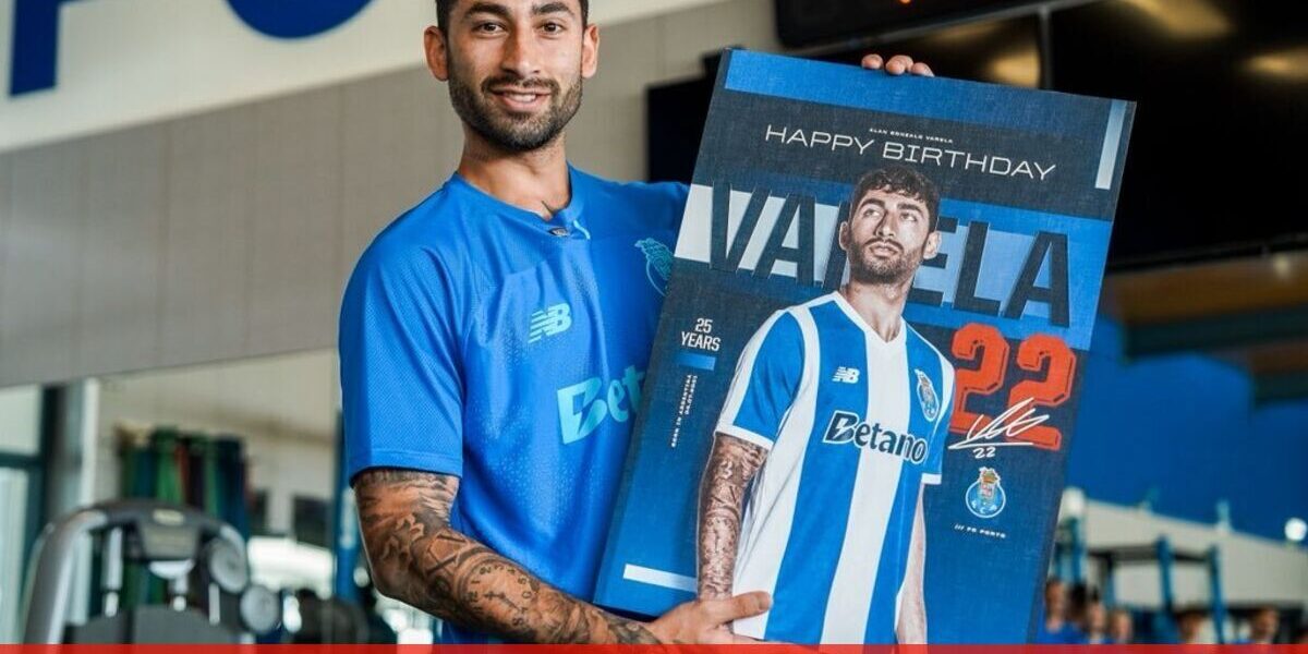 Alan Varela celebra 25 anos com apelo à união no FC Porto