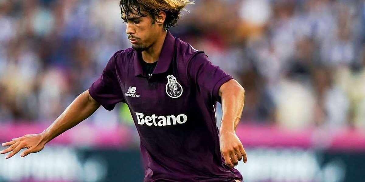 Transferência de Rodrigo Mora para a Roma Travada por Detalhe na Cláusula de Recompra