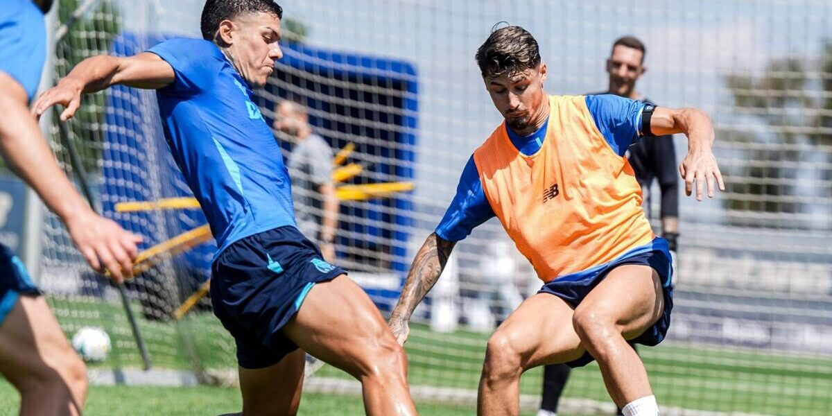 Cinco Jovens da Equipa B Integrados no Treino Principal do FC Porto sob o comando de Farioli