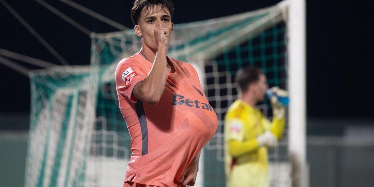 Gabri Veiga regressa a Vila do Conde após arranque vitorioso do F. C. Porto na Liga