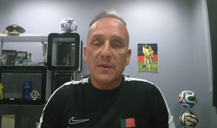 Três amarelos no bolso e um vermelho confirmado: Pedro Henriques passa a pente fino a arbitragem do clássico