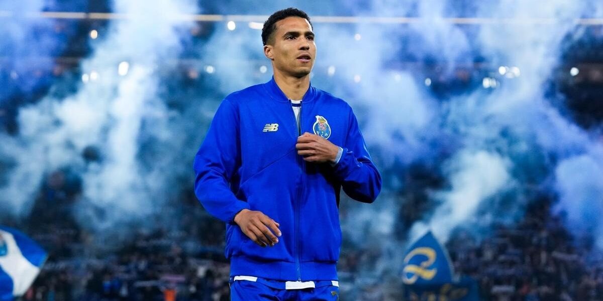 Corredor Direito do FC Porto Assegurado com Alberto Costa e Martim Fernandes até 2030