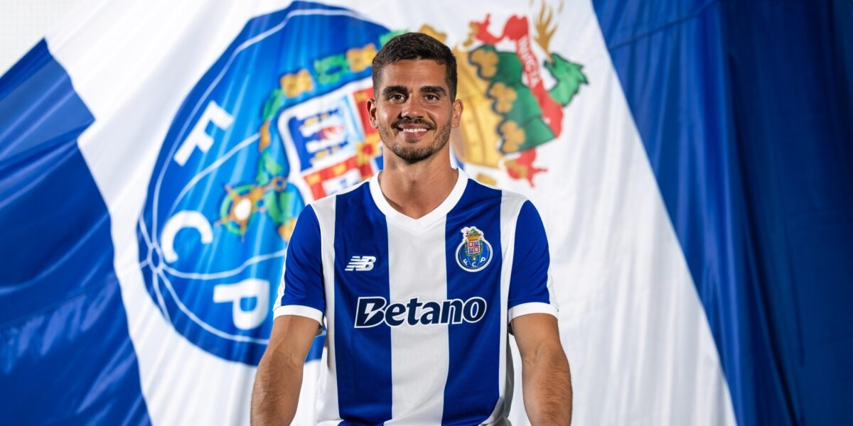 FC Porto: Lesão de André Silva Abre Espaço a Deniz Gul e Agita Mercado