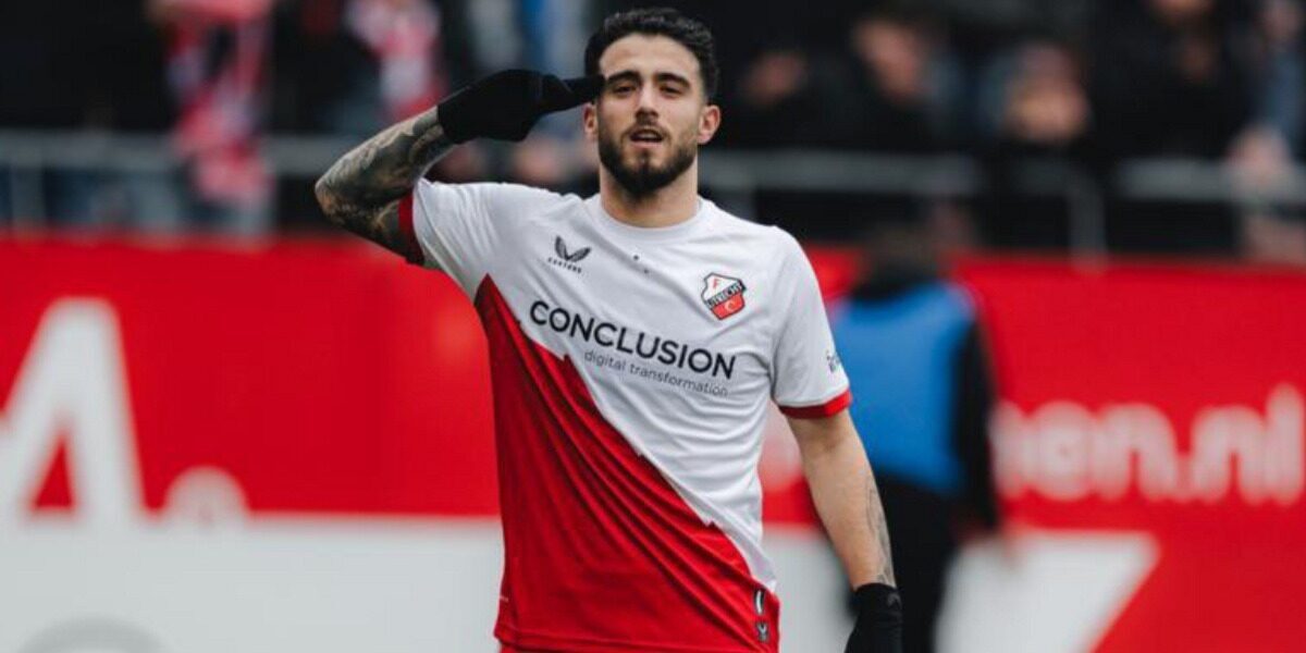 Oficial: Utrecht garante Ángel Alarcón ao FC Porto por dois milhões de euros