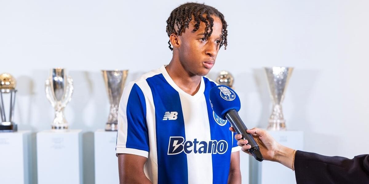 Cardoso Varela Regressa ao FC Porto Após Pedido de Desculpas a Villas-Boas