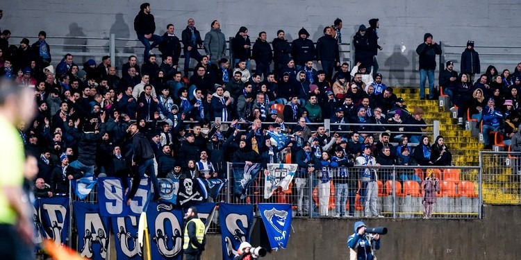 Invasão à Galiza: bilhetes para o Deportivo-FC Porto no Riazor já estão à venda