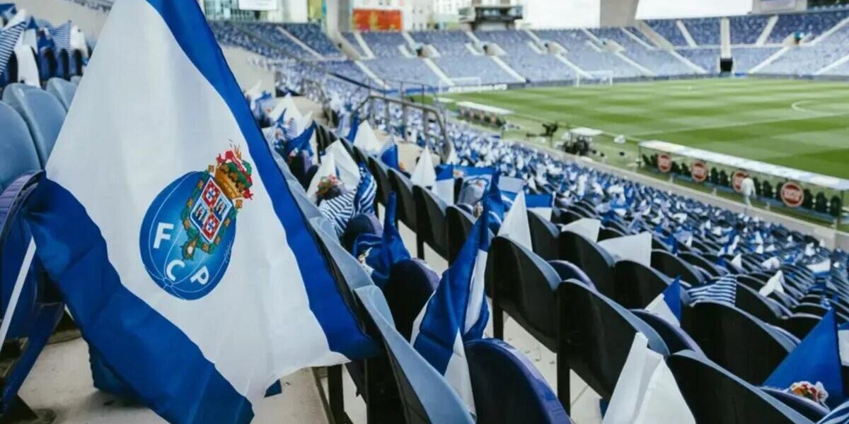 FC Porto-PSV: Dragão abre nova fase de venda de bilhetes para a Champions