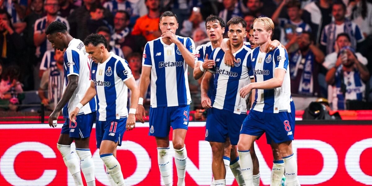 Análise de Pedro Henriques Elogia Arbitragem Fluida no Rio Ave-FC Porto