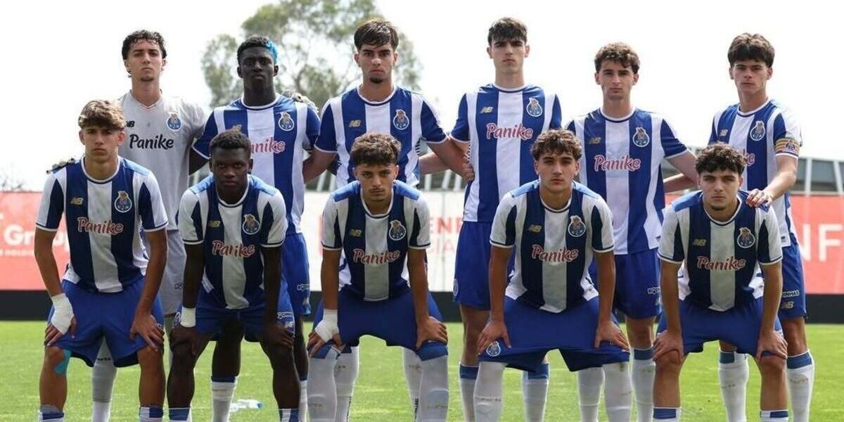 FC Porto Recebe Parabéns da FPF pelo Título Nacional de Juvenis