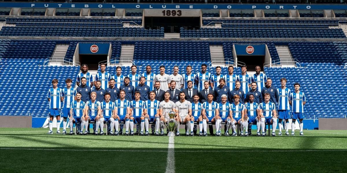 FC Porto Imortaliza Conquista do Campeonato Nacional 2025/2026 com Foto Oficial