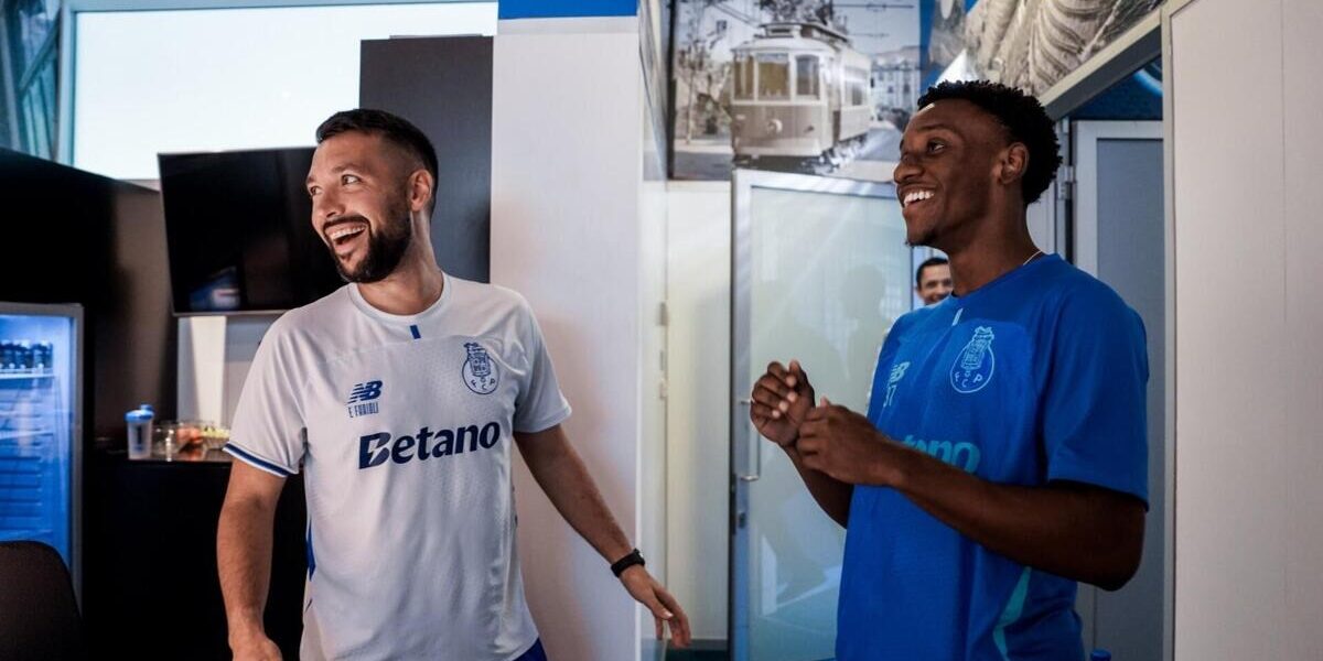 Farioli rendido ao fôlego de André Silva e de olho no talento de Mec