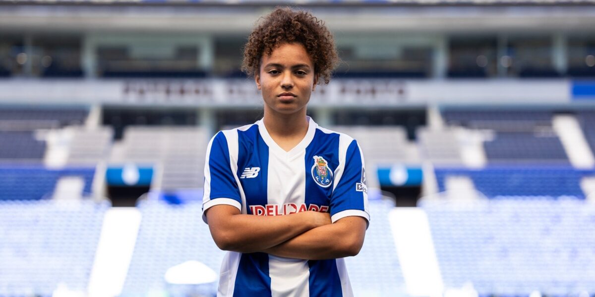 Lina Jamaï é reforço do FC Porto: promessa marroquina chega do PSG