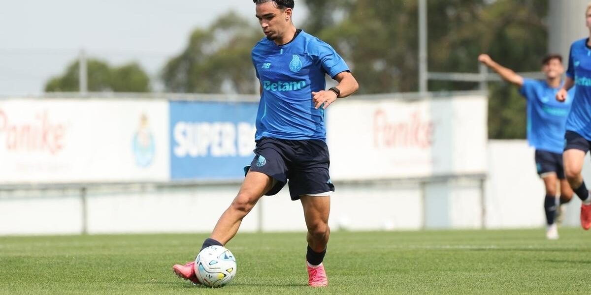 FC Porto aperta o cerco para blindar Mateus Mide: a joia do Olival que falta amarrar