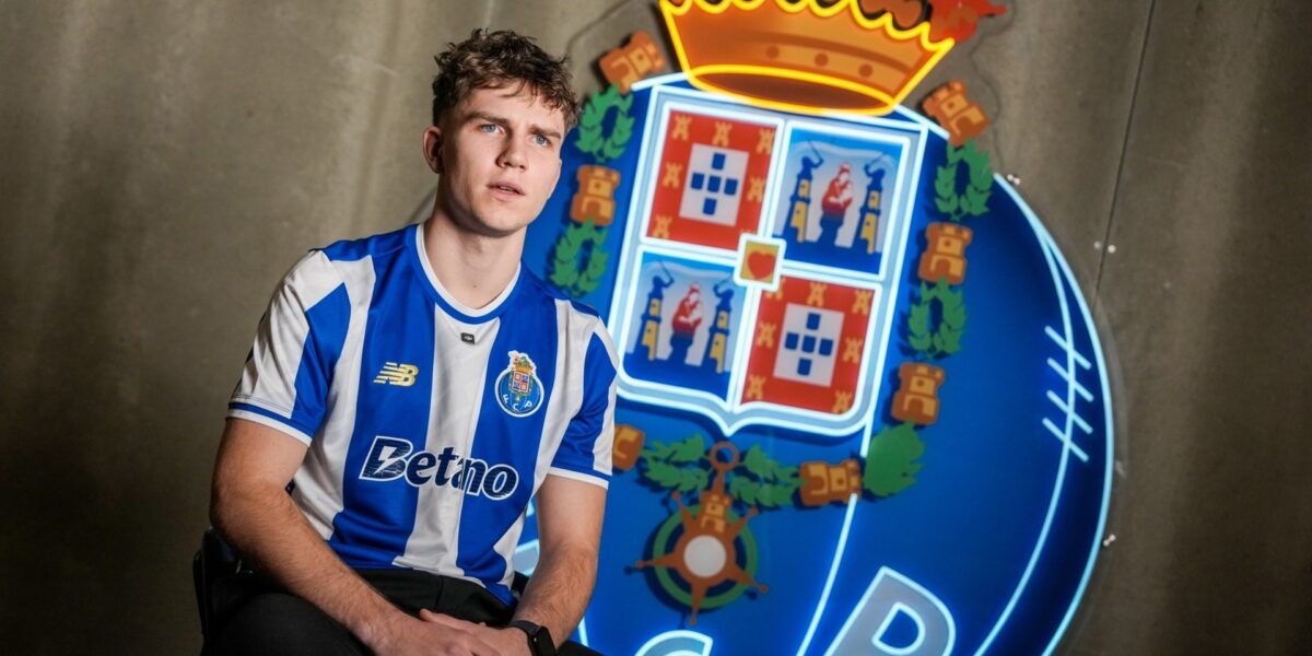 Pietuszewski veste a capa de herói na Madeira e explica cumplicidade com Kiwior