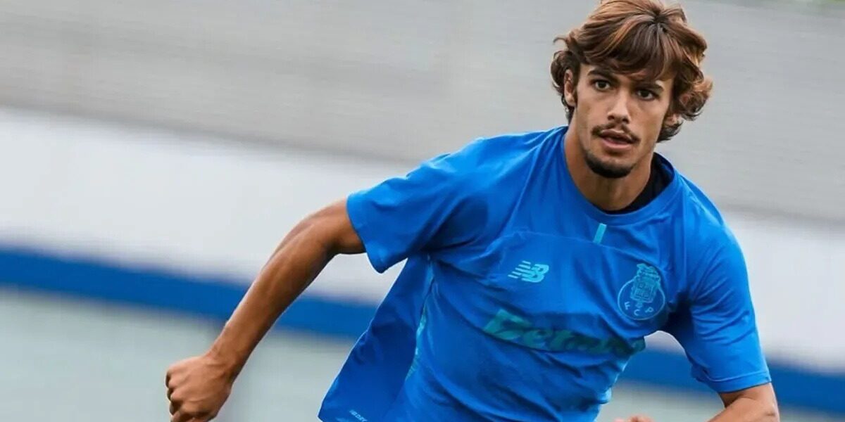 Rodrigo Mora Saúda Regresso de Cardoso Varela ao FC Porto: «De volta onde sempre pertenceste»