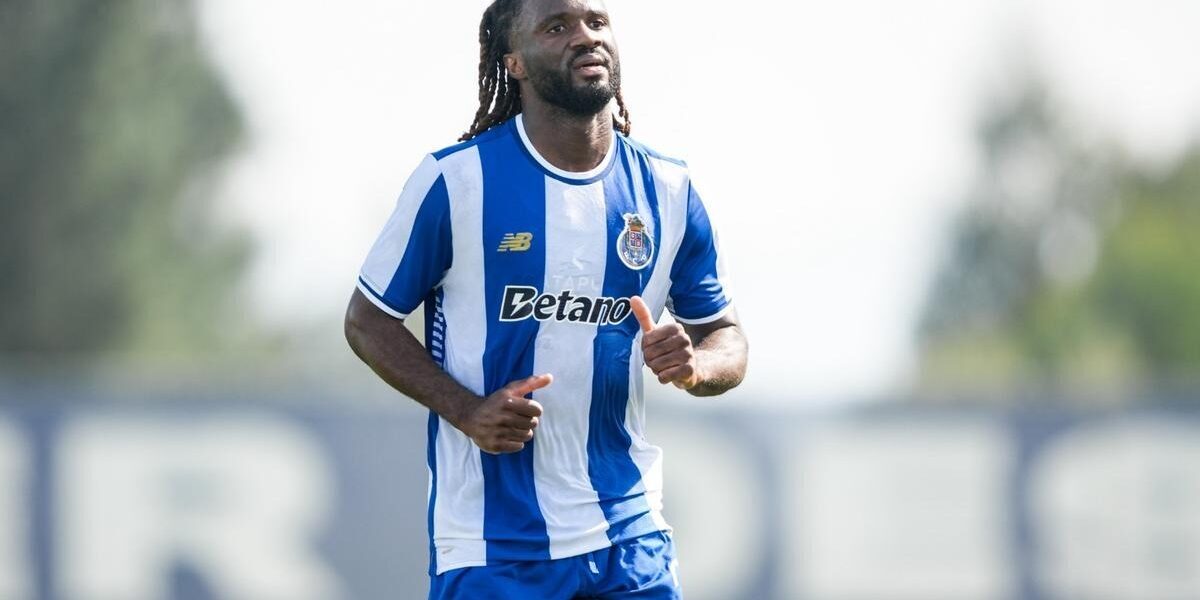 Futuro incerto para Terem Moffi após saída do FC Porto