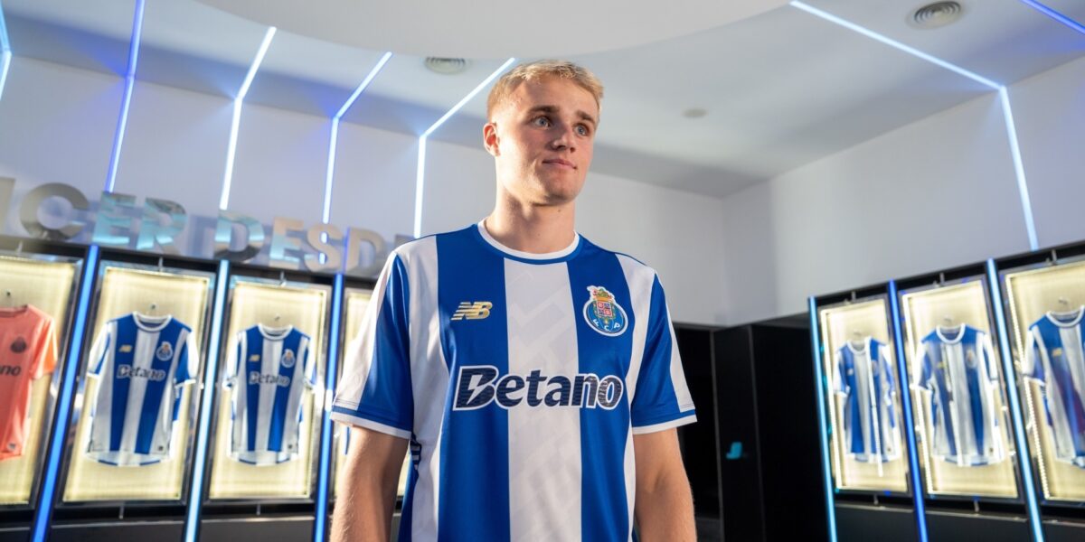 Victor Froholdt Indiferente ao Assédio do Newcastle, Prioriza Compromisso com o FC Porto