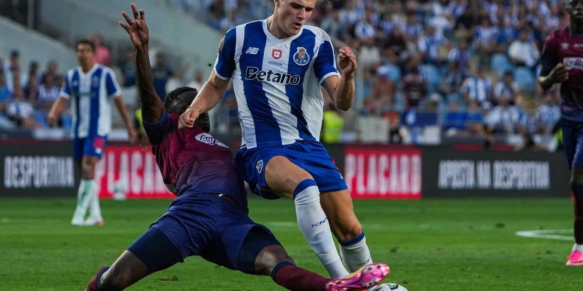 Newcastle reavalia alvos para o meio-campo após esfriar interesse em Morten Frendrup