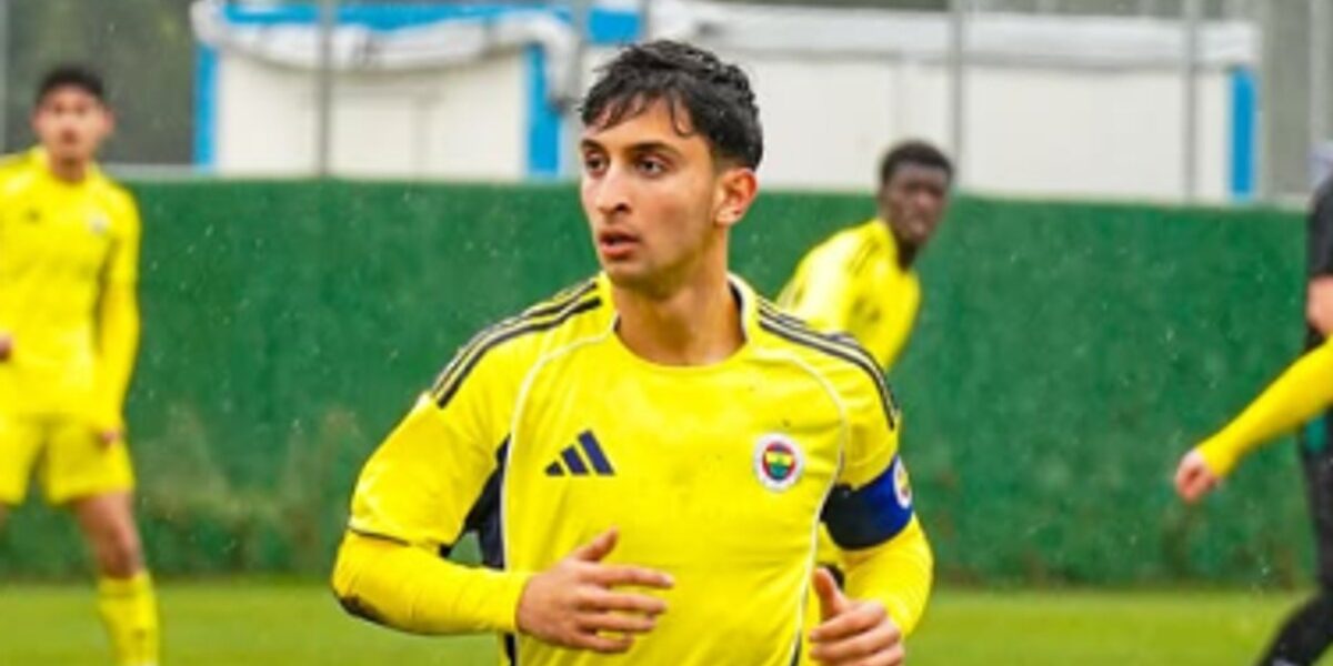 Mercado: FC Porto monitoriza Yasir Boz, promessa do Fenerbahçe